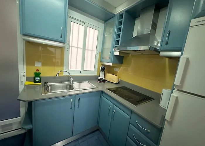 Апартаменты De La Playa *